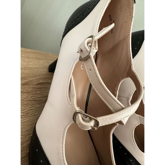 Babeyond Closed Toe Ankle Cross Strap Shoes Vintage Style Mary Jane Heels 8.5 - Picture 10 of 13
